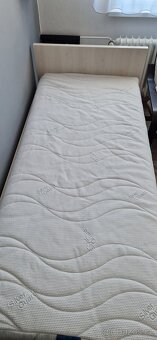 Prodám postel 90/200 materiál dvojte lamino + zdravotní - 4