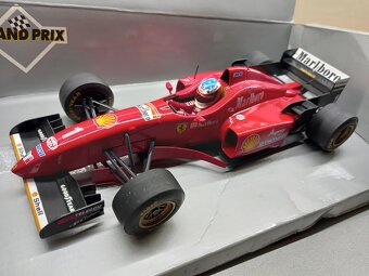 F1 FERRARI F310 1996 MICHAEL SCHUMACHER MINICHAMPS 1:18 - 4