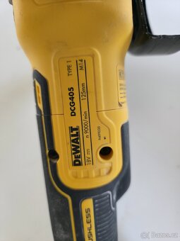 Dewalt úhlová bruska - 4