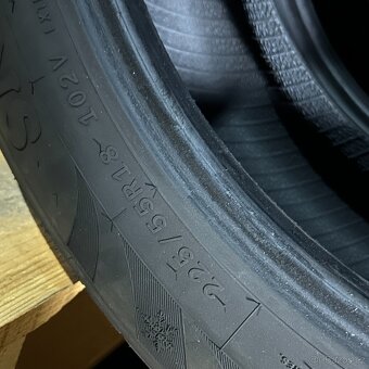 Zimní pneu 225/55 R18 102V Tomket 7,5mm - 4