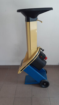 Štěpkovač, drtič větcí Biostar3000 - 4