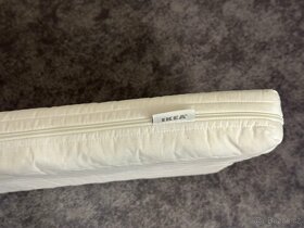 Dětská dřevěná postýlka včetně matrace - 4