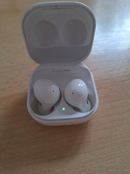 Sluchátka Galaxy Buds2 - 4