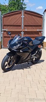 Yamaha YZF R-125 - 4