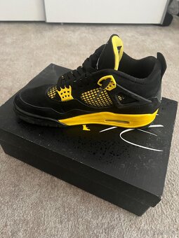 Jordan 4 yellow thunder - 4