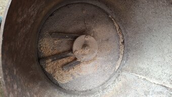 Šroťák drtič kostí - 4