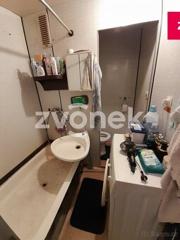 1+kk s balkónem, pěkné a klidné prostředí Zlína - 4
