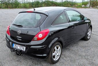 Opel Corsa D 1,4 64 kW r.v. 2012, 2x klíč, 2x kola, serviska - 4