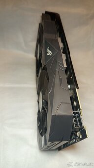 ASUS ROG STRIX RX 570 4 GB - 4