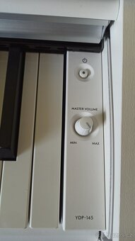 Yamaha YPD-145 Digitální piano White - 4