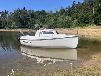 Nová loď Kamelia 20 + Mercury F9,9 - 4