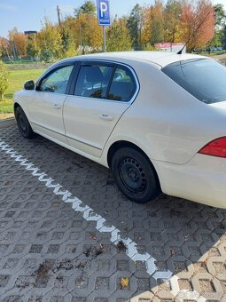 Prodám škoda superb 1.9 tdi r.v 2009 - 4