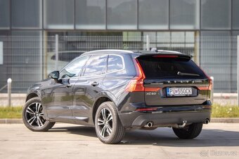 Volvo XC60 D4 2.0L Drive-E Momentum Geartronic - 4