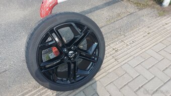 Prodám sadu letních pneu s alu disky - 4