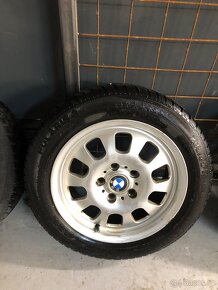 Kola BMW R16 - 4
