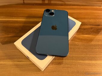 Apple Iphone 13 128 GB modrý - 4