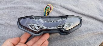 Yamaha MT-10 - zadní světlo LED - 4