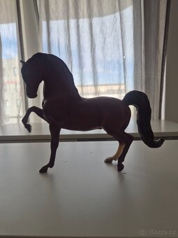 Breyer Traditional - 4
