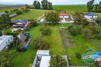 Prodej stavebního pozemku 640 m² v obci Skalka, ev.č. 00611 - 4