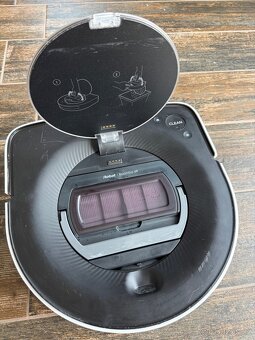 Robotický vysavač Roomba S9+ s dokem a příslušenstvím - 4