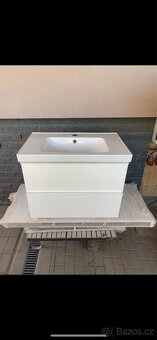 Koupelnová skříňka Ikea - 4