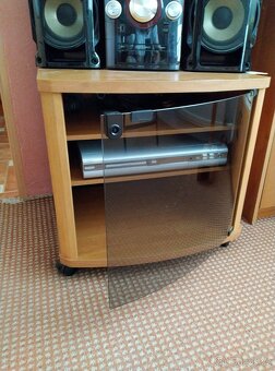 Televizní stolek - 4