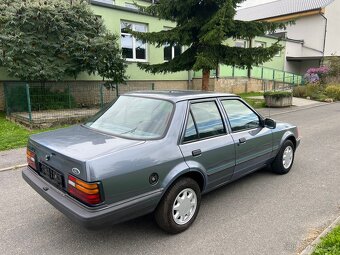 Ford Orion 1.4i - 4