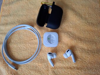 Sluchátka-AirPods Pro 1 - 4