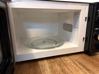 Mikrovlnná trouba mikrovlnka Sencor SMW 1817BK cerna - 4