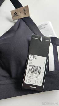Černá sportovní podprsenka Adidas s vycpávkami - vel.M - 4