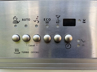 Prodám vestavnou myčka Electrolux - 4