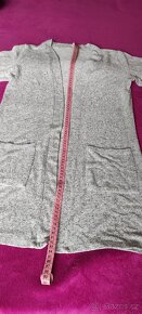 Dámský svetřík, velikost S - 4