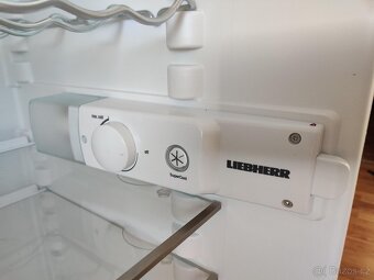 Lednice s mrazákem LIEBHERR KPe290 V ZÁRUCE - 4