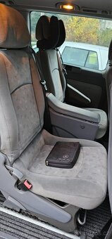 Mercedes-Benz Viano 2.2 CDI manuál - 4