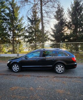 Škoda Superb Model 2013 - 4