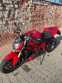 Ducati Streetfighter 848 - 4