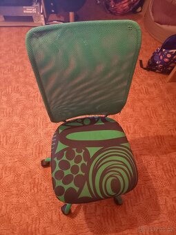 Dětská židle na kolečkách - 4