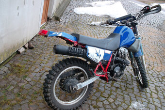 Yamaha XT 350 + díly - 4