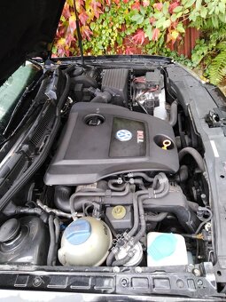 Náhradní díly z motoru 1.9 TDI PD,alternátor,turbo - 4