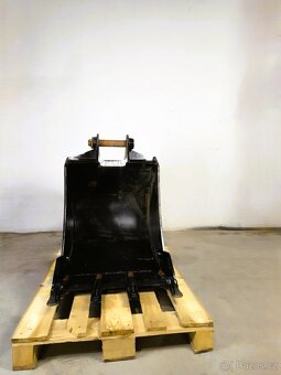 Podkopová lopata na traktorbagr s upínáním Terex - 4
