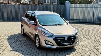 Hyundai i30 //1.6CRDi//81kW//STYLE//AUTOMAT//141TKM// - 4