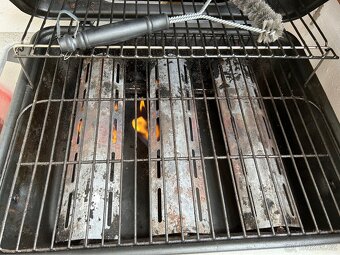 Prodam grill na plyn - 4