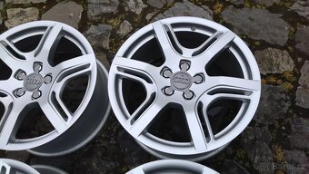 prodám nová ORIGINÁL al kola 18 5x112 na AUDI - 4
