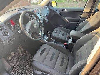 Volkswagen Tiguan 2.0 TDI 4Motion - 4