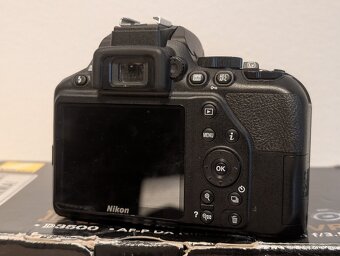 Nikon D3500 + 18–55mm + 32GB karta - 4