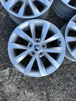 Alu kola Škoda Octavia 5x112 R16 – originální disky - 4