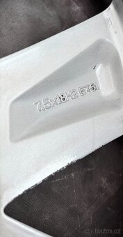 Originální Alu kola Seat Leon, Škoda Octavia 225/40/18 letní - 4
