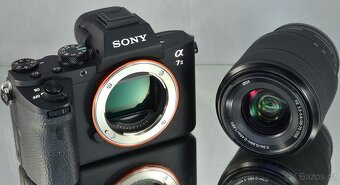 Sony Alpha 7II (ILCE-7 Mark 2) +FE 28-70mm1200 Exp - 4