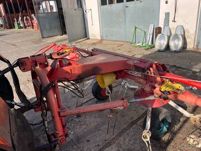 Obraceč píce Poettinger - 6 rotorů - 4