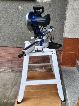 Prodám VELKOU NEPOUŽITOU pokosovou pilu s posuvem Herkules K - 4